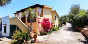 San Teodoro Centro a due passi dal mare Giardino Cala d'Ambra - Appartamento Blu